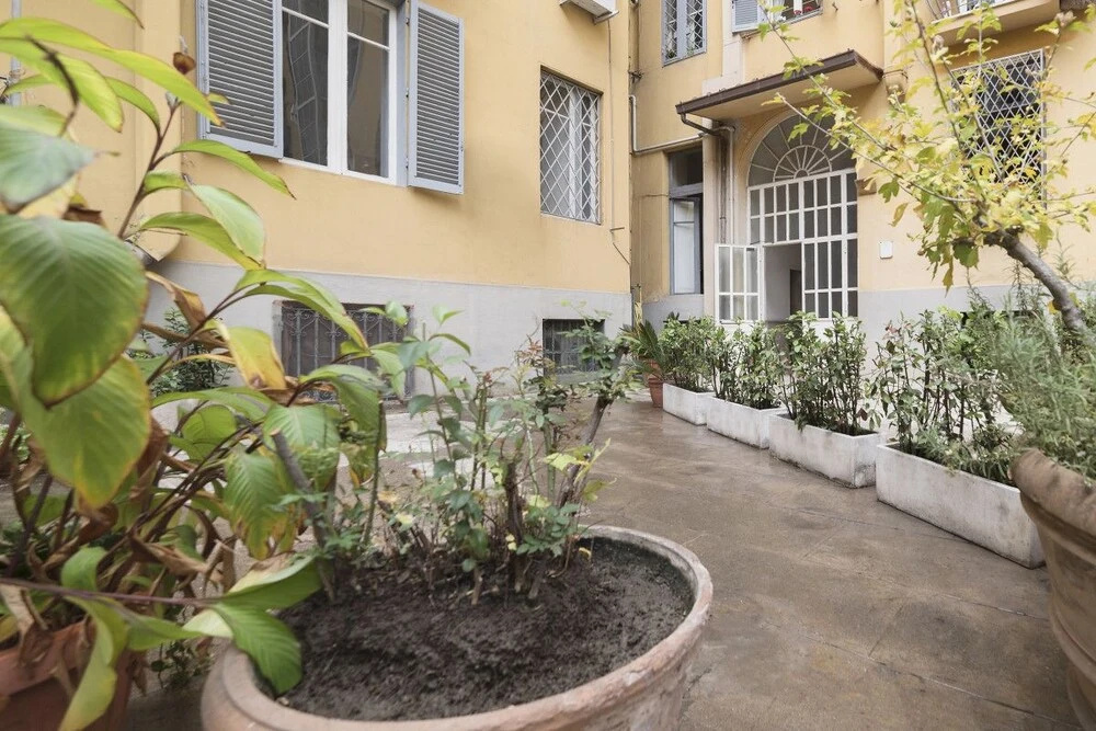 Elegant and Spacious 6 Guests Flat Near Vatican