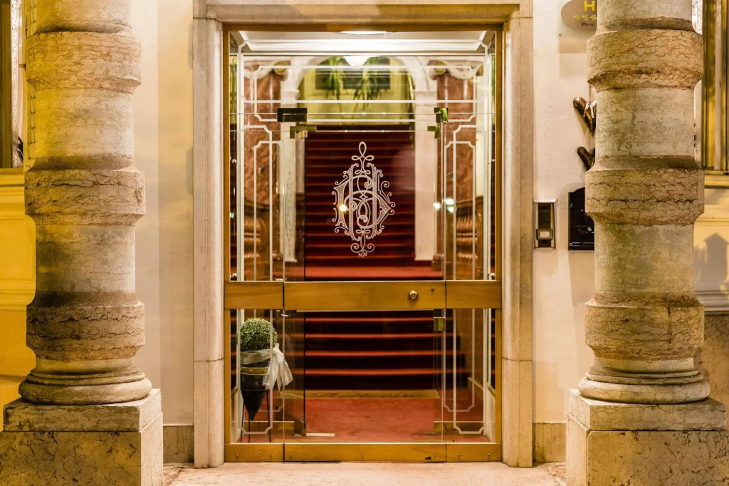Grand Hotel Bellevue - adults only - Général
