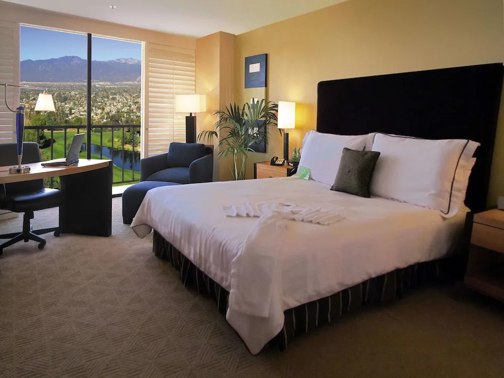 Deluxe room with balcony