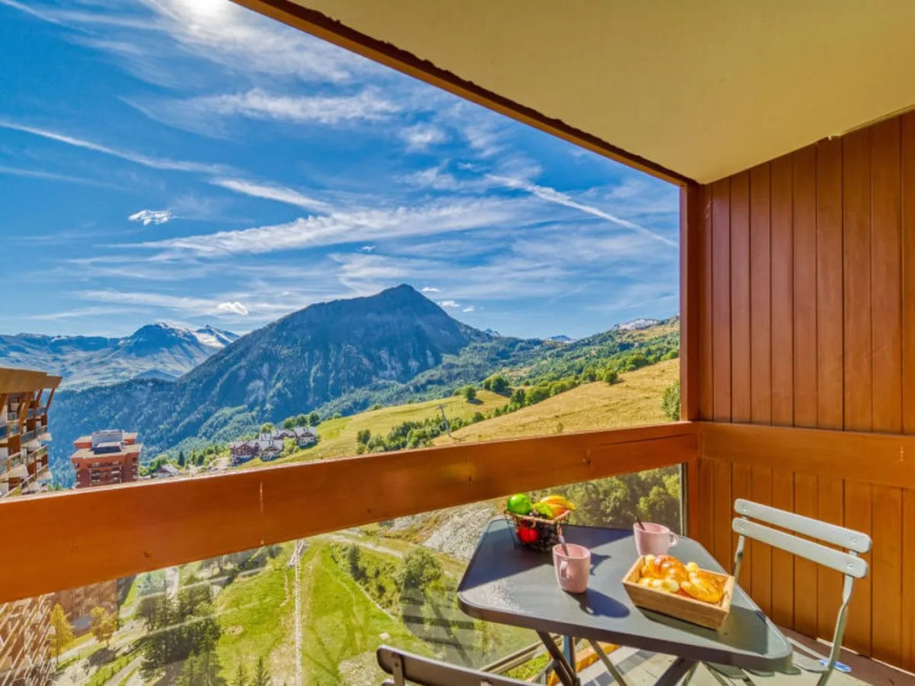 Balcony & Terrace