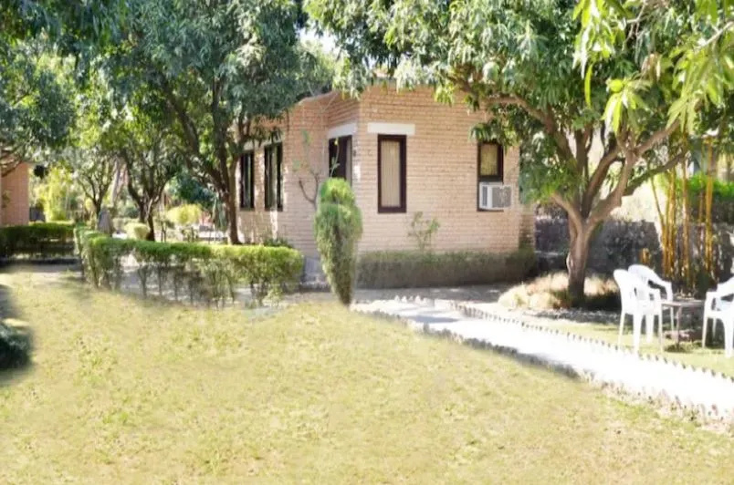 Corbett Call Resort