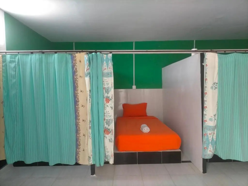 Bed in Dorm