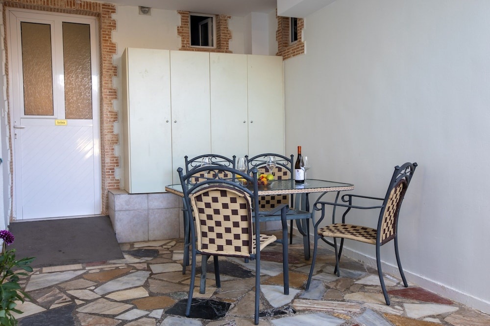 Gardenia Eco Apartment in Panormo