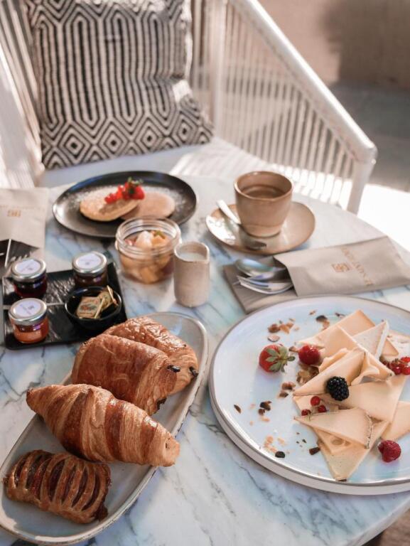 Le Saint-Rémy by null