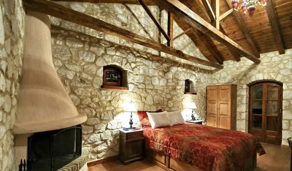 Archontiko Kolokotroni - Chambres