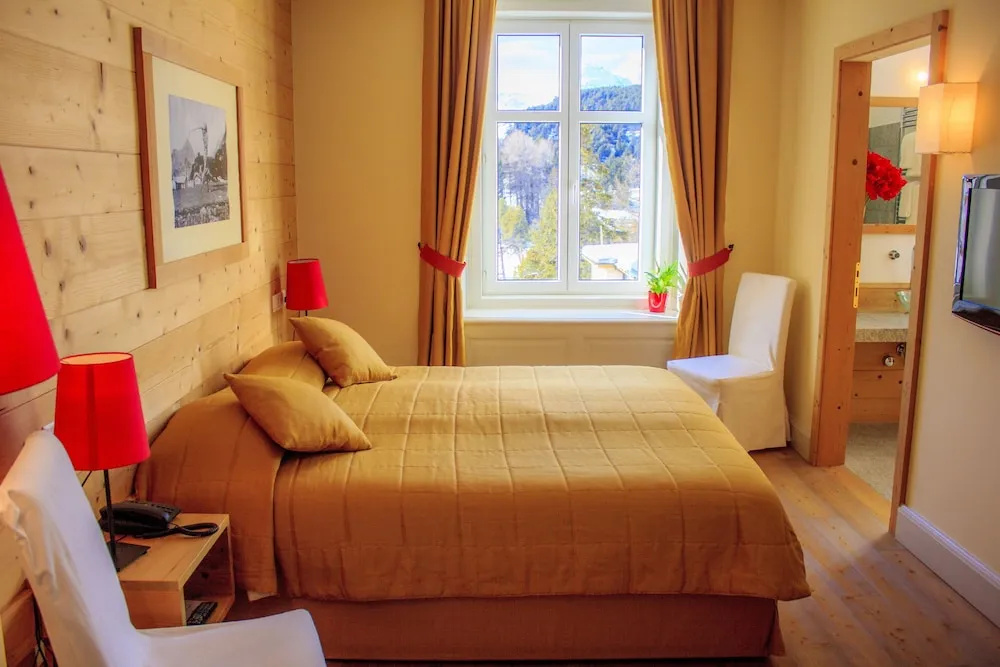 Maloja Palace - Chambres