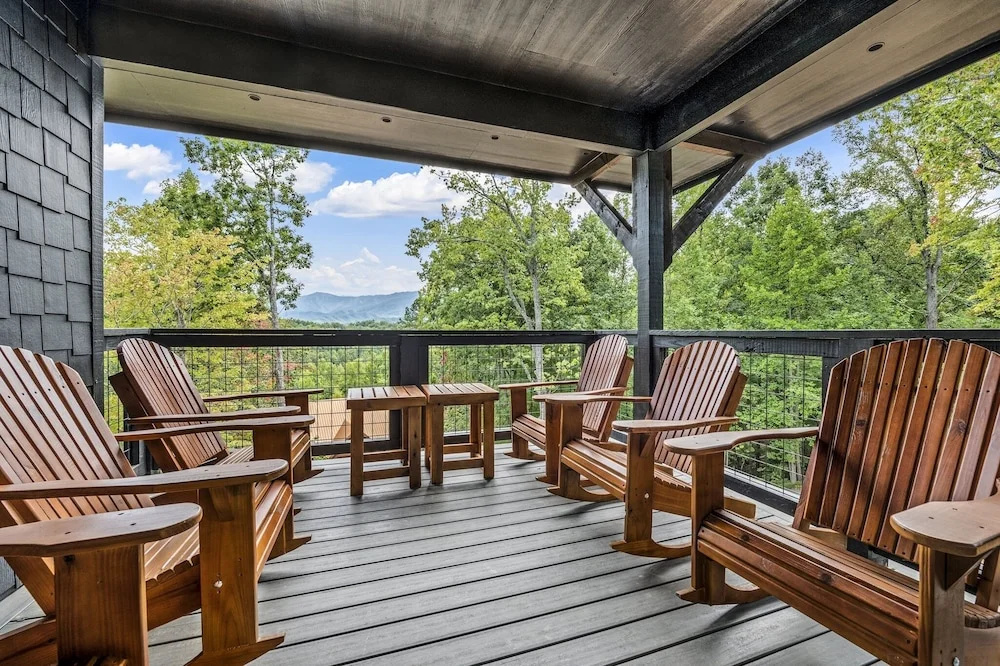 Swimming In The Sky 3 Bedroom Home by Redawning