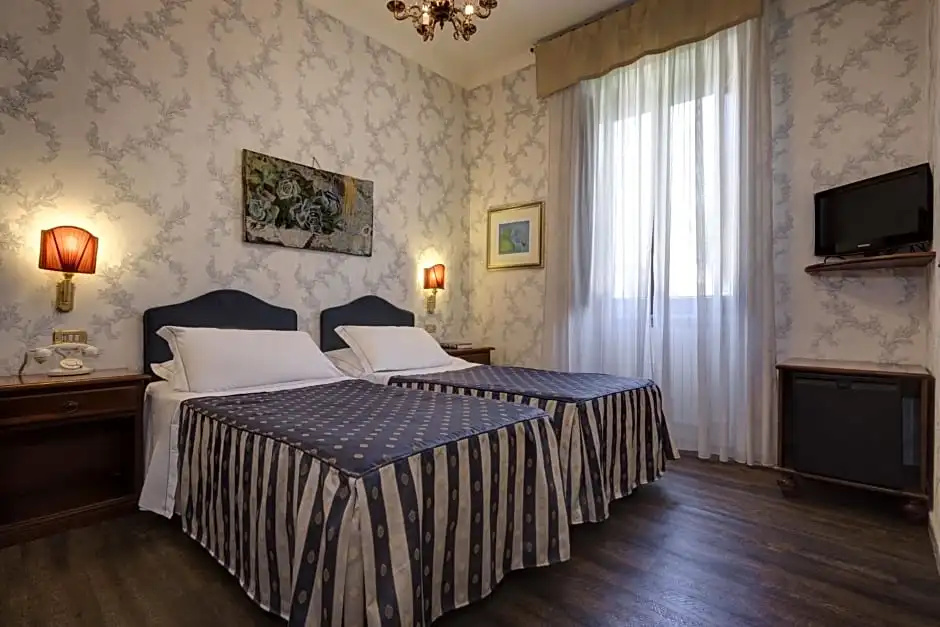 Hotel Residenza In Farnese - Chambres