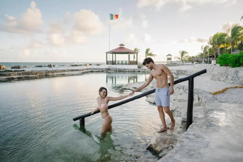 El Dorado Royale, Catamarán, Cenote & More Inclusive Aparthotel