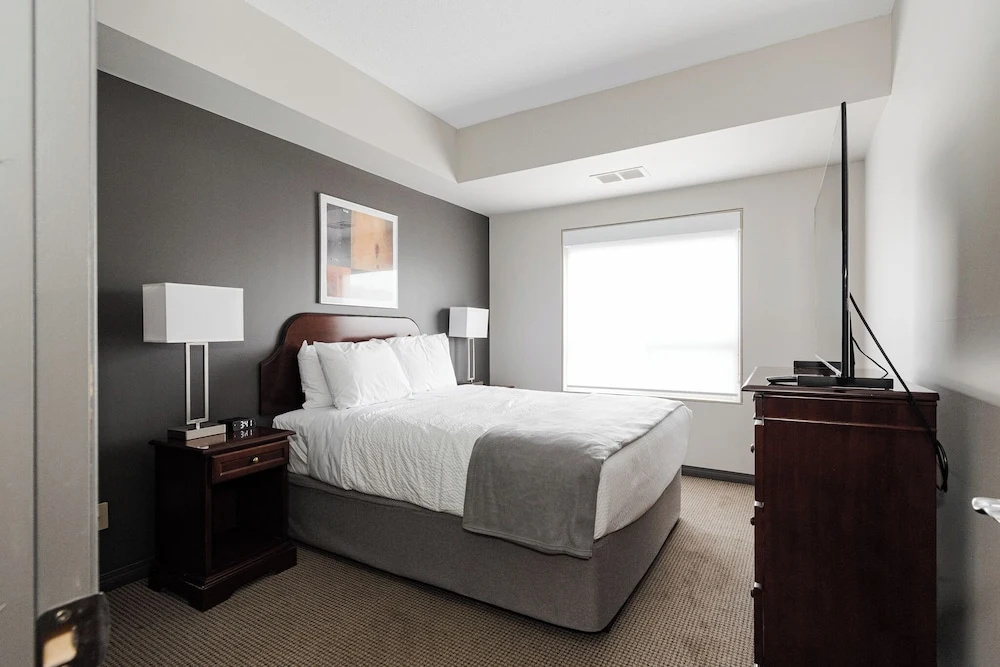 2 Bedrooms Suite