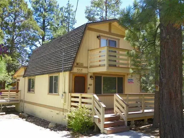 Cute Cozy Comfort by Big Bear Cool Cabins