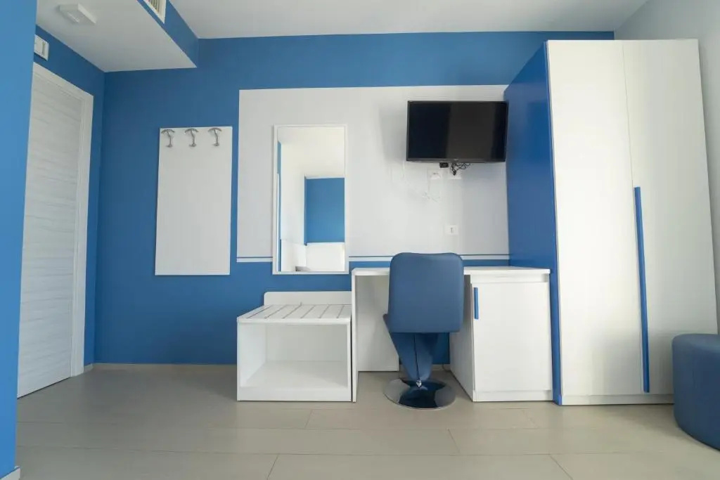 Deluxe Double room with balcony and with sea view (full double bed)