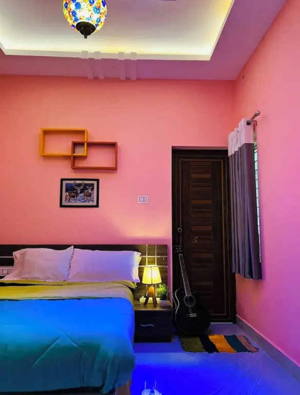 Comfort room