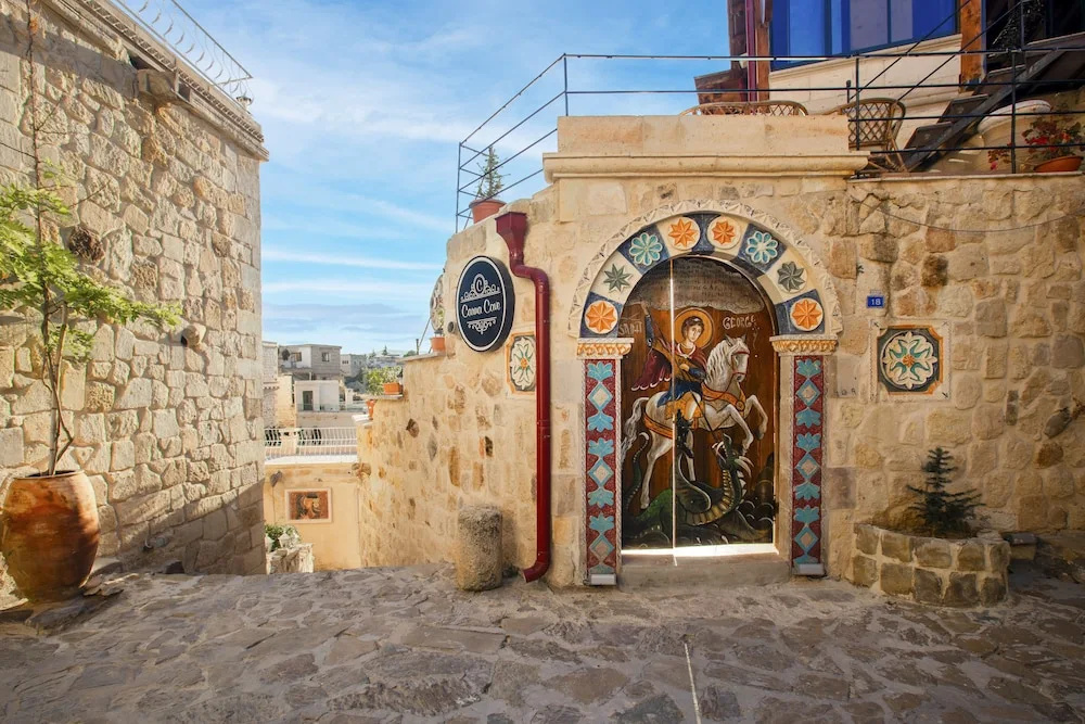 Carna Cave Hotel