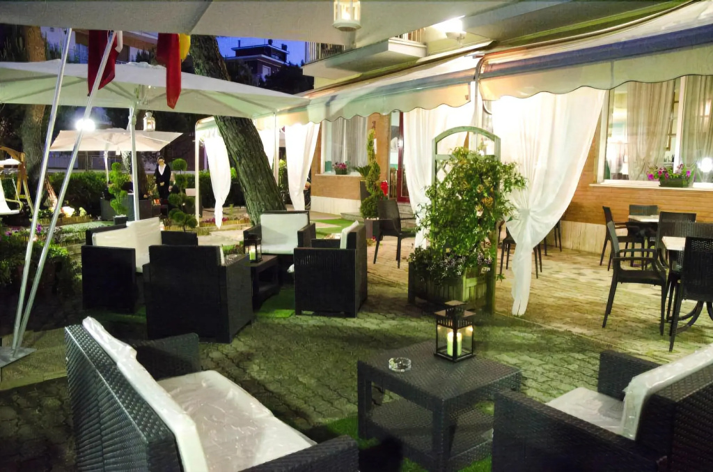 Hotel photo 21