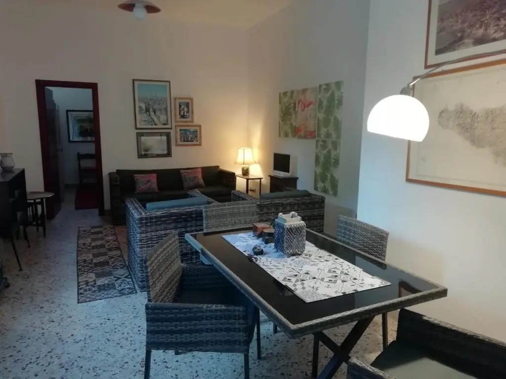 3 Bedrooms Cottage