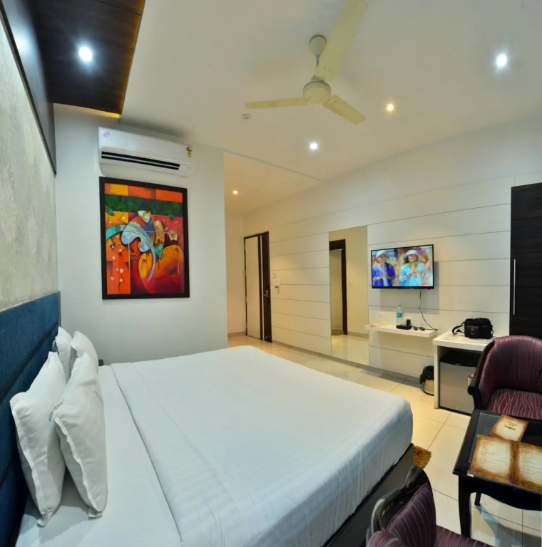 Jhansi Hotel - Chambres