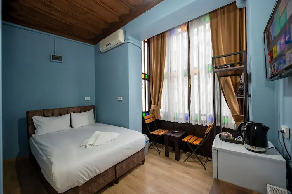Taksim Antique Hotel — фото