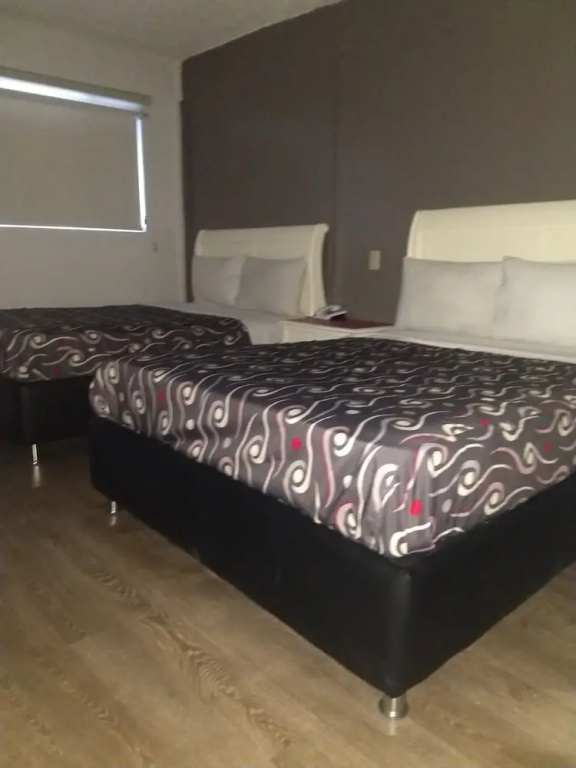 Economy room