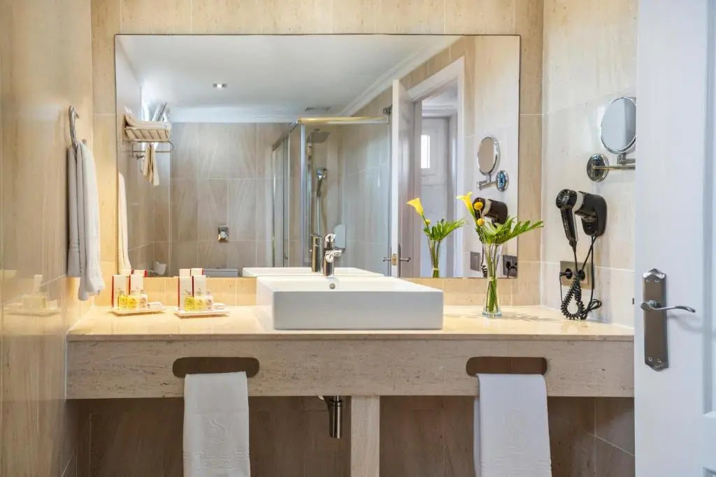 Salles Hotel Marina Portals - Chambres
