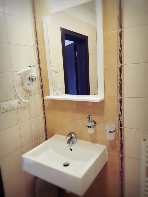hotel-thumb