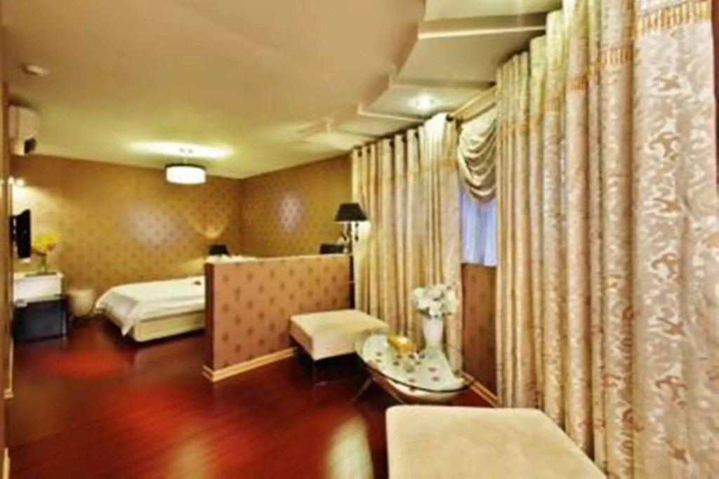 The White Hotel 8A Thai Van Lung - Général