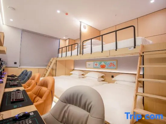 Standard Quintuple room