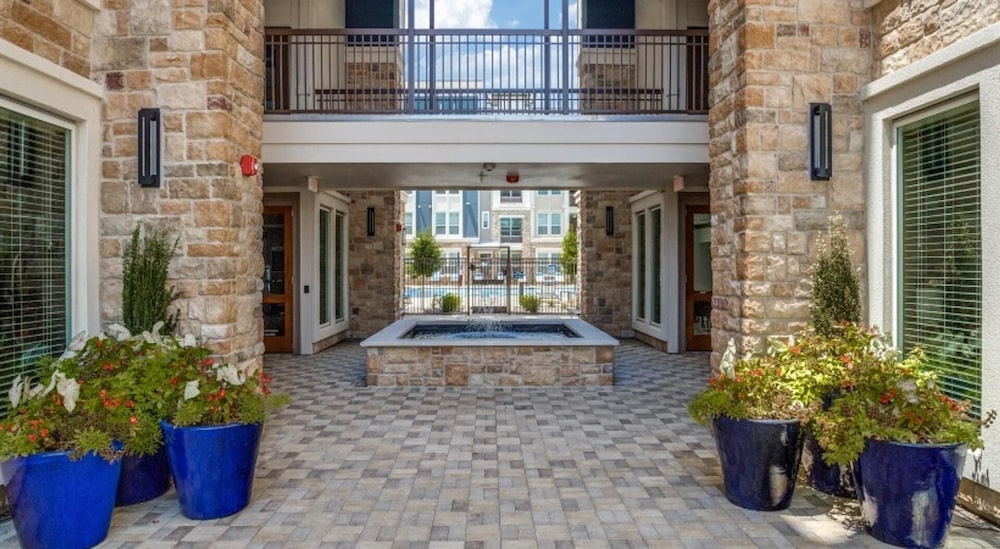 Landing Furnished Apartments Allen - Twin Creeks
