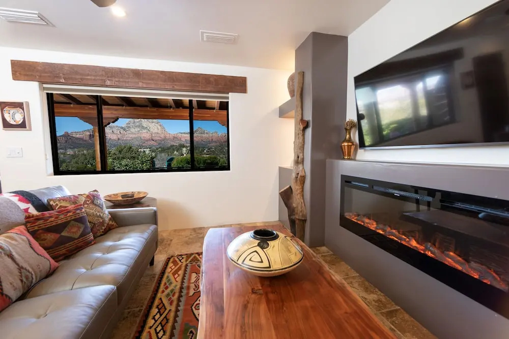 Luxury Suite