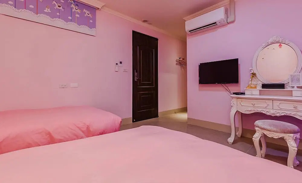 Standard Double room (twin beds)