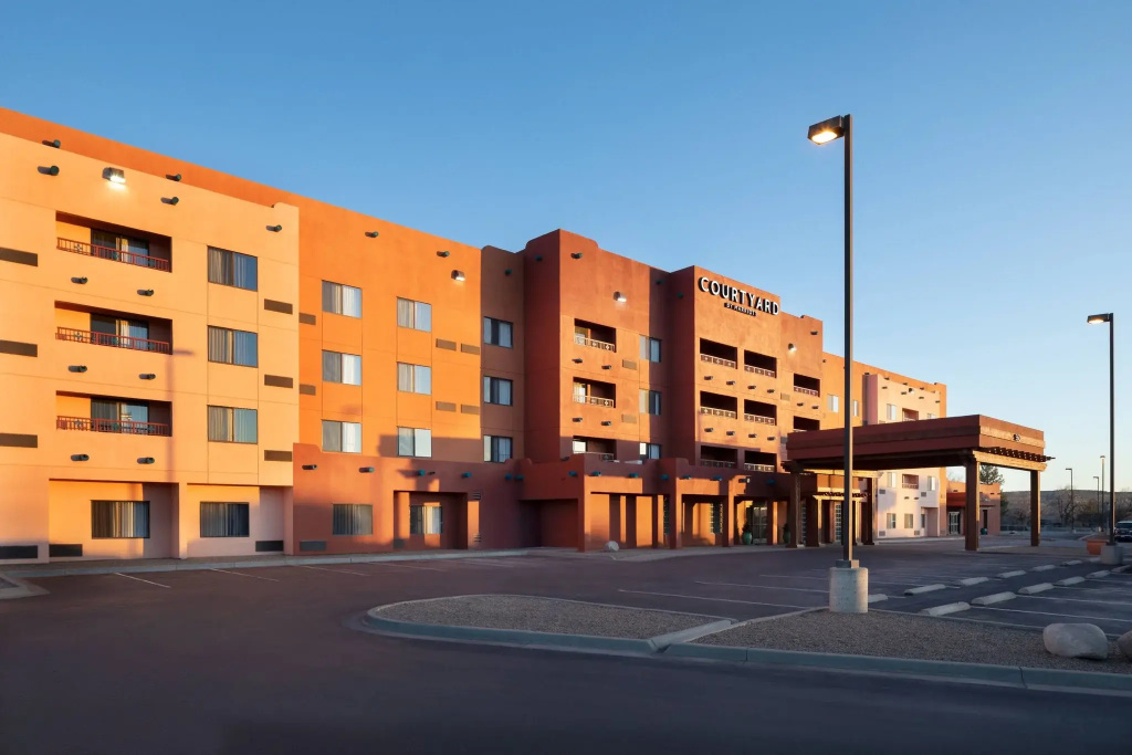 Courtyard by Marriott Farmington