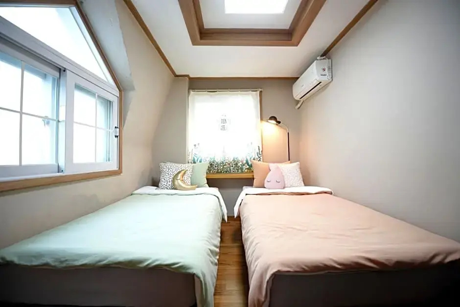 Standard room with city view