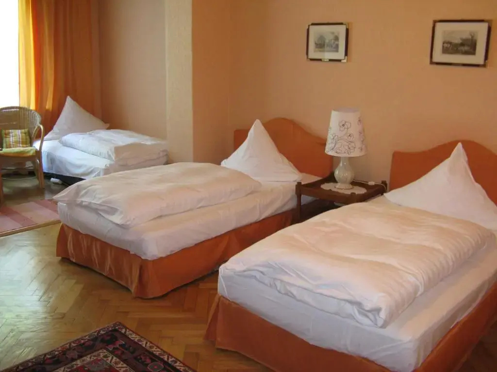Standard Family room