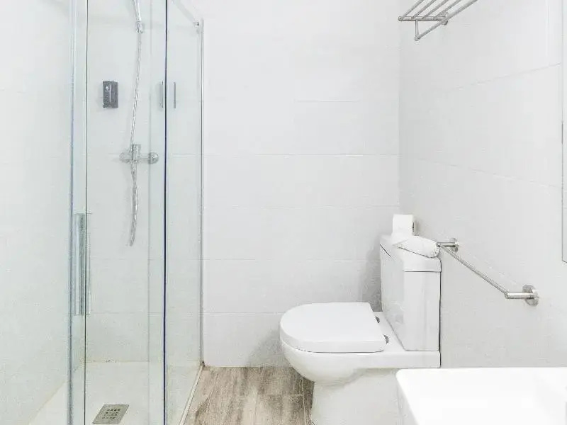 2 Bedrooms Quadruple Apartment