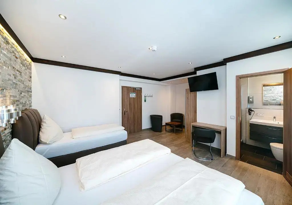 Superior Triple room