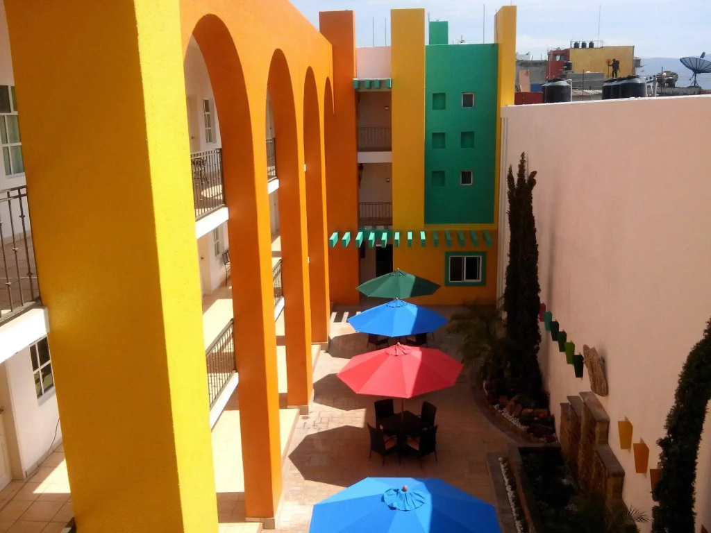 Hotel photo 12