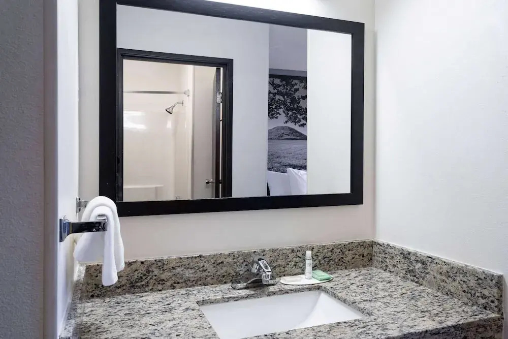 Super 8 Danville — фото 6