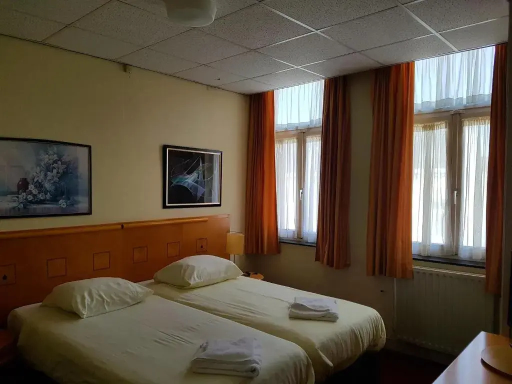 Hotel 2000 - Chambres