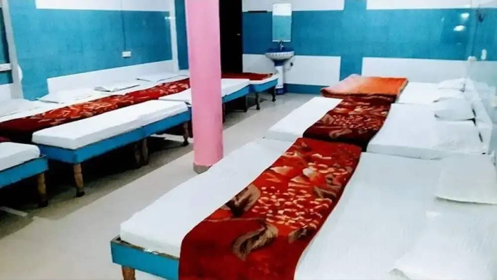 Hotel Bharat Residency - Chambres