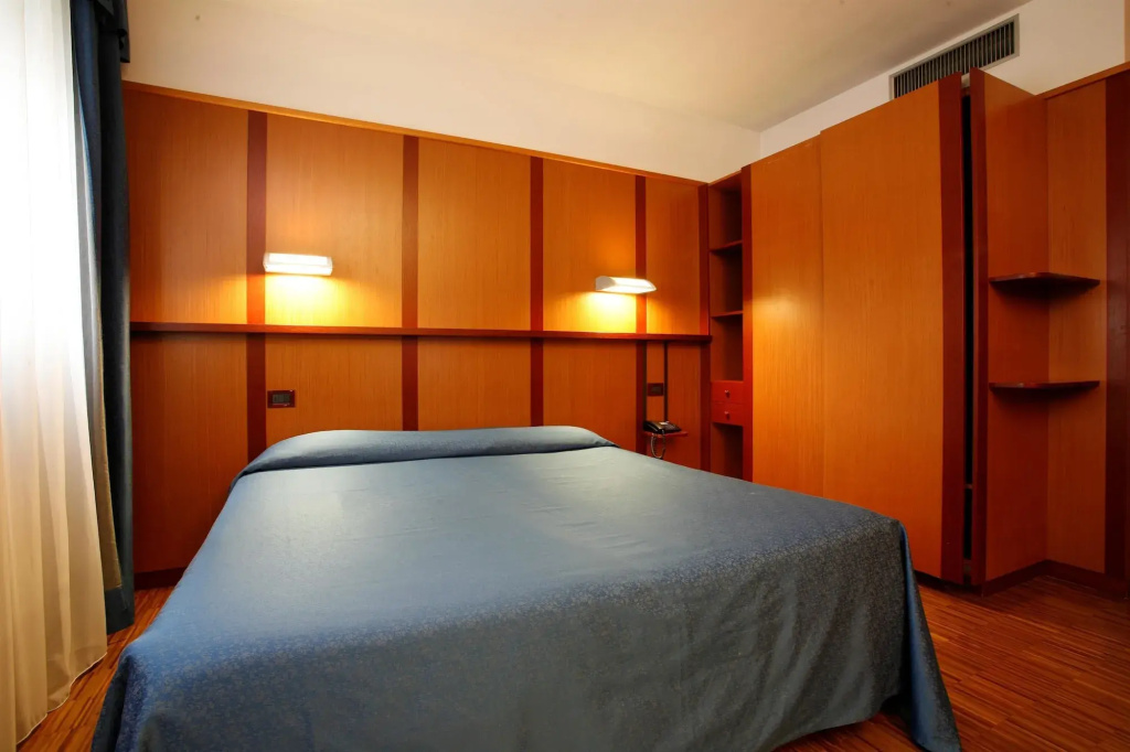 Bleis Hotel - Général