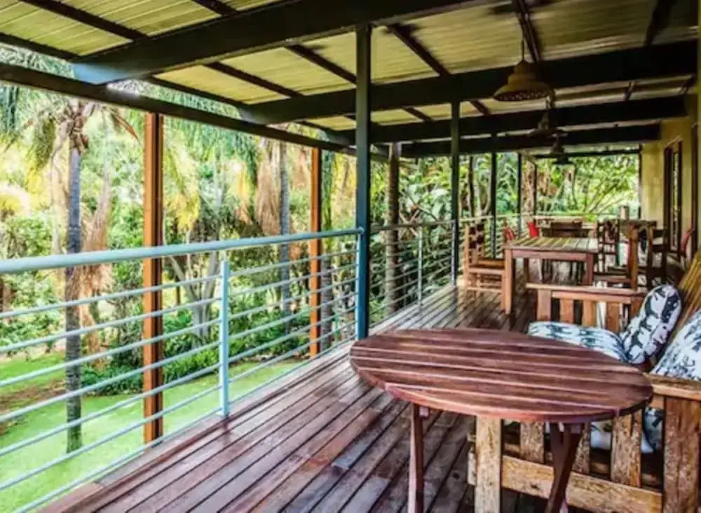 Deluxe Double room with balcony (full double bed)
