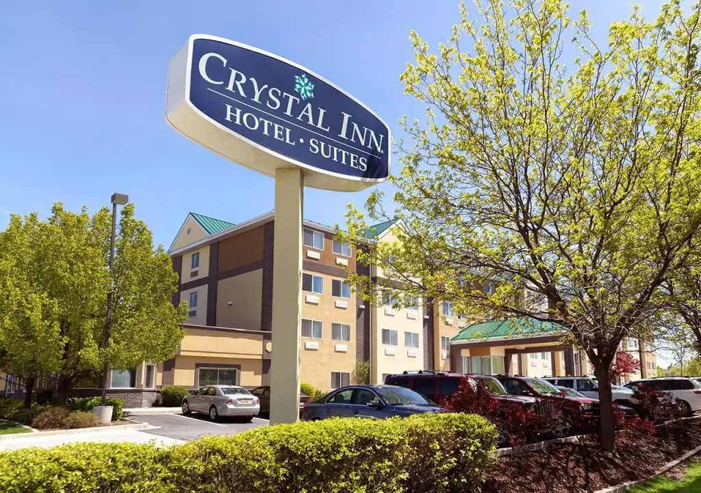 Crystal Inn Hotel & Suites Midvalley