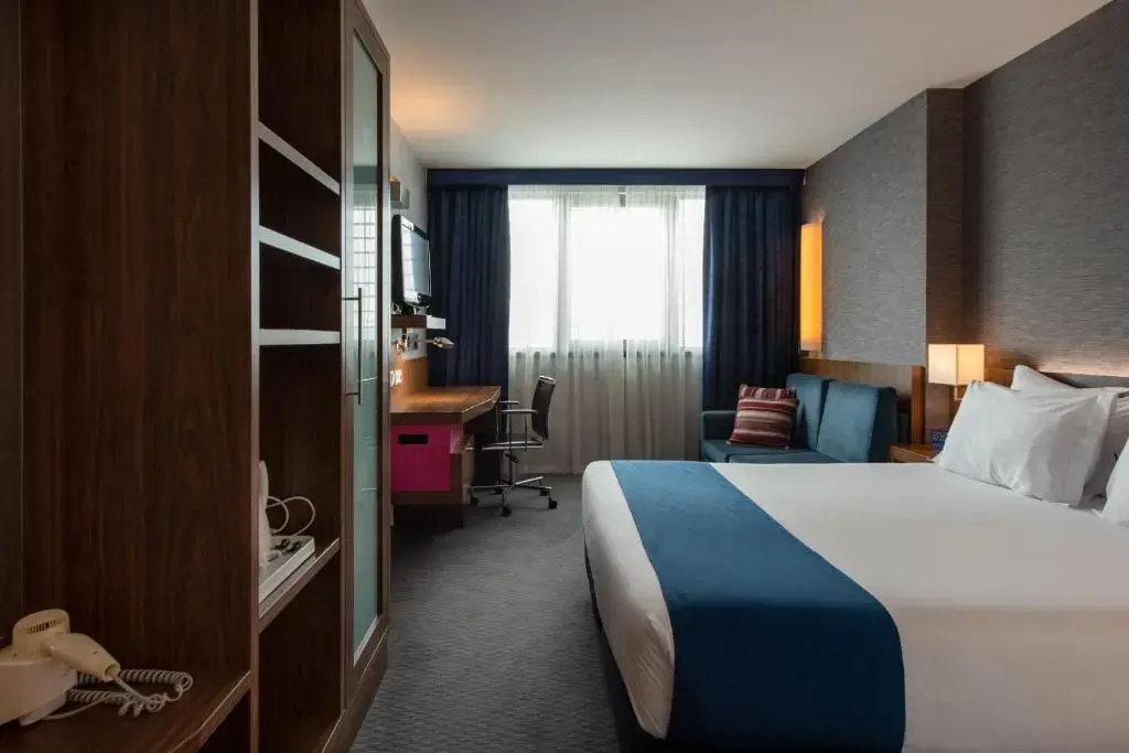 Holiday Inn Express Lisbon Airport by IHG - Chambres