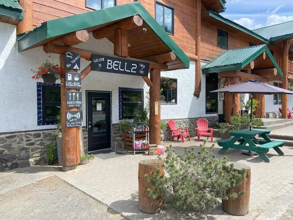 Bell 2 Lodge