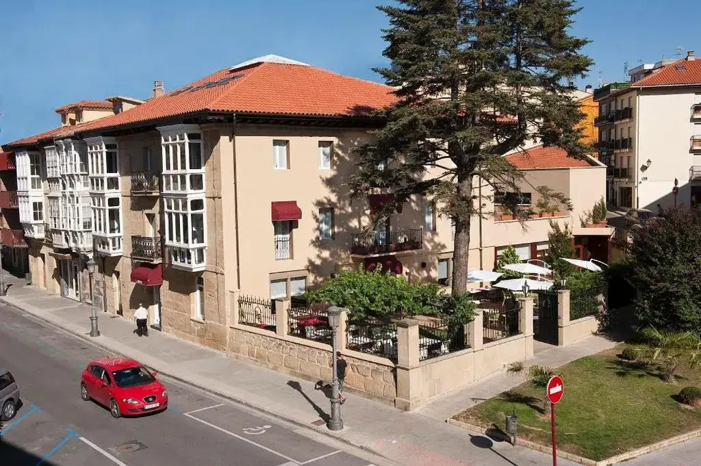 Hotel photo 11