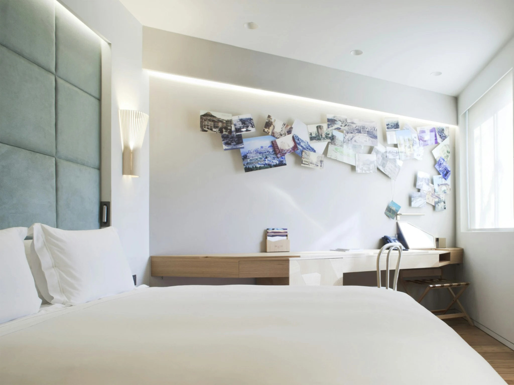 New Hotel