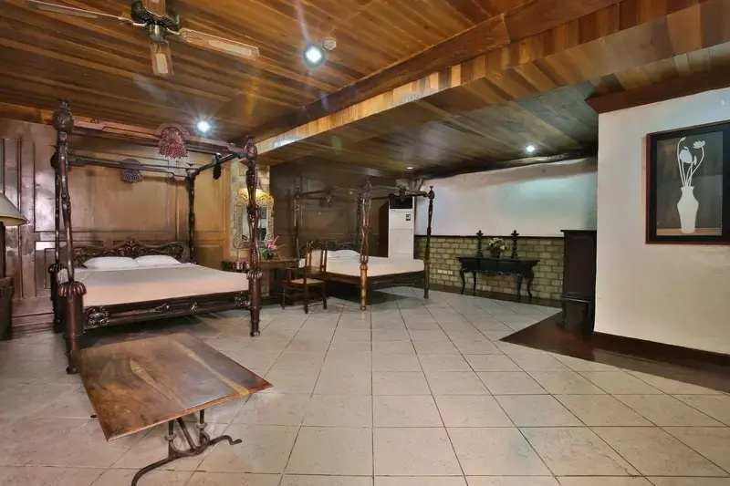 Standard room with balcony