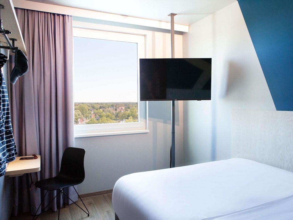 Отель Ibis Budget Berlin Airport в Берлине