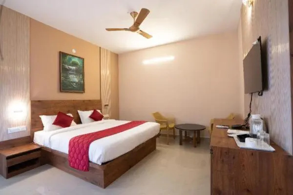Deluxe Suite