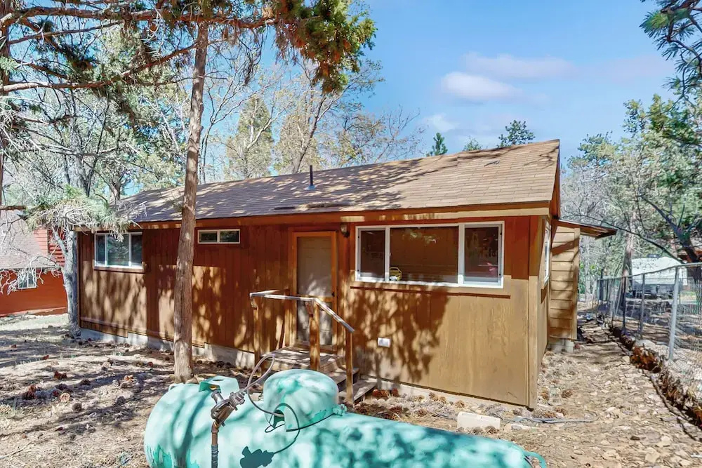 7 Mi to Ski Resorts: Dog-friendly Sugarloaf Cabin
